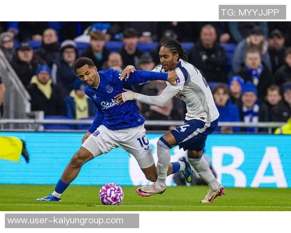 热刺开局表现出色弗兰克表示满意并誓言全力争胜