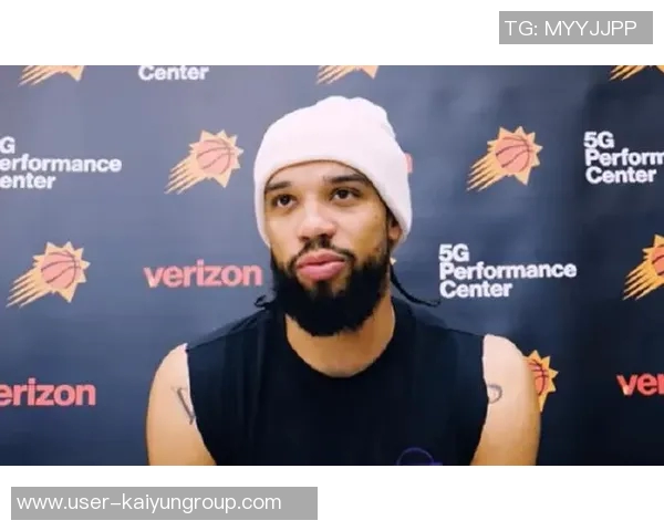 休斯敦球迷热爱狄龙他正展现全明星级别的精彩表现