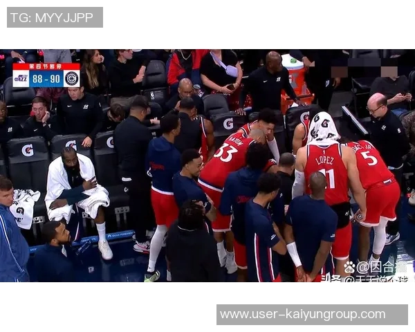 快船队飞往多伦多遭遇航班延误近十小时球员心情受影响